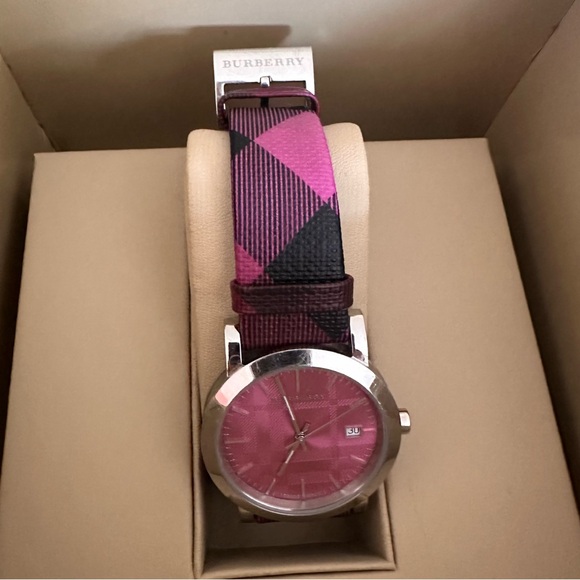 Burberry Watch - Picture 2 of 10